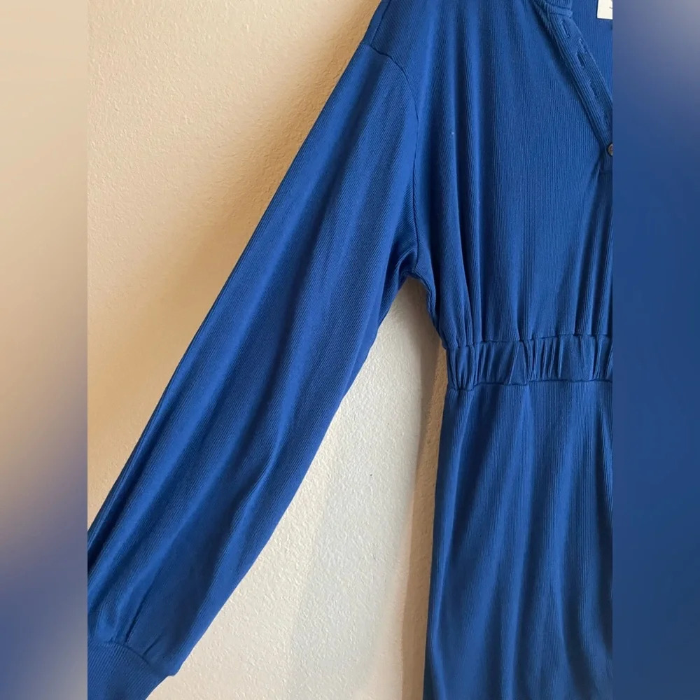 Chaser Blue Midi Dress NWT - Picture 7 of 12